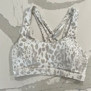 Lululemon Free to be Serene Bra: size 4
